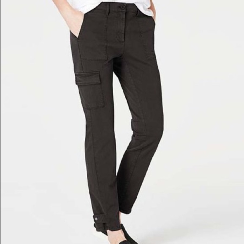 J. Jill Black Wash Cargo Pants